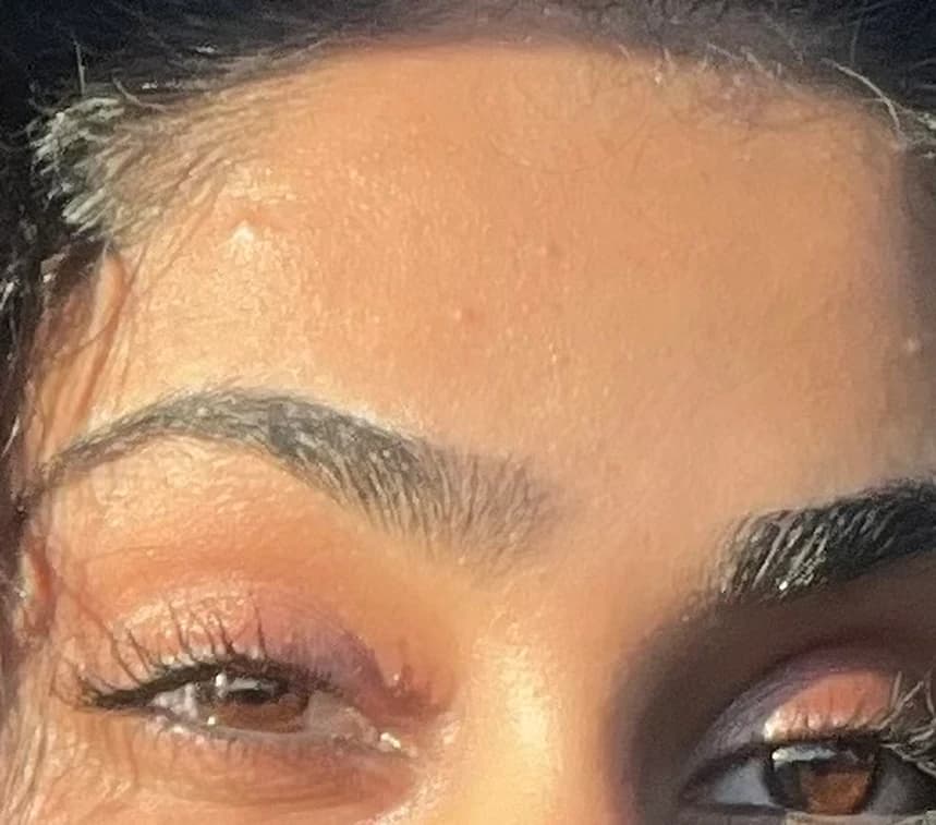 Eyebrow threading service